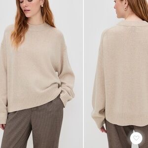 Reformation
Cove Cashmere Oversized Crew